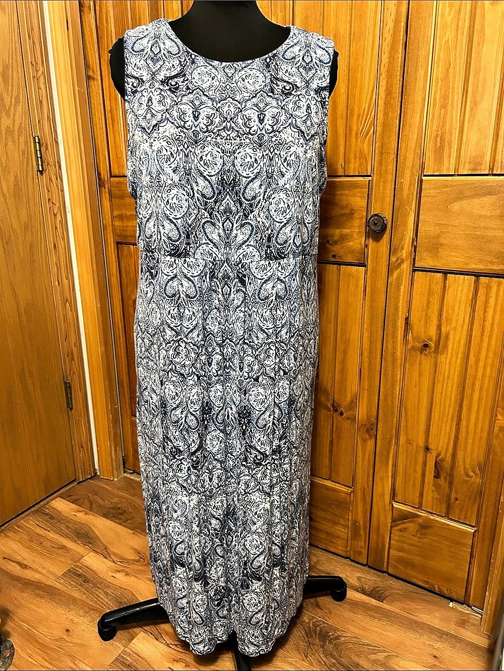 J.Jill Paisley Sleeveless Midi Dress in Blue & White Like New
